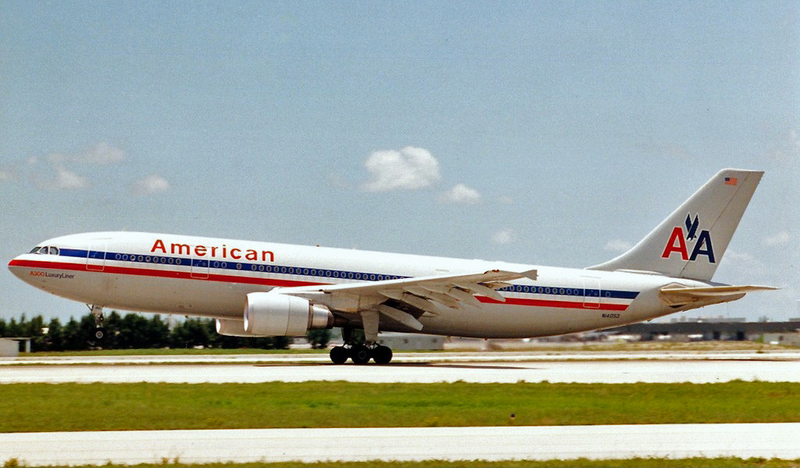 Illustration for article titled This Date in Aviation History: November 12 - November 15
